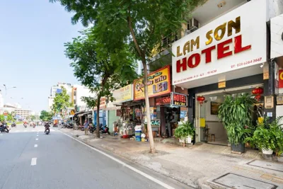 Lam Sơn Hotel – Foto 16